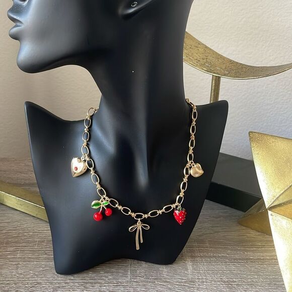 Gold red multiple Charm Necklace N1070 - Picture 3 of 3